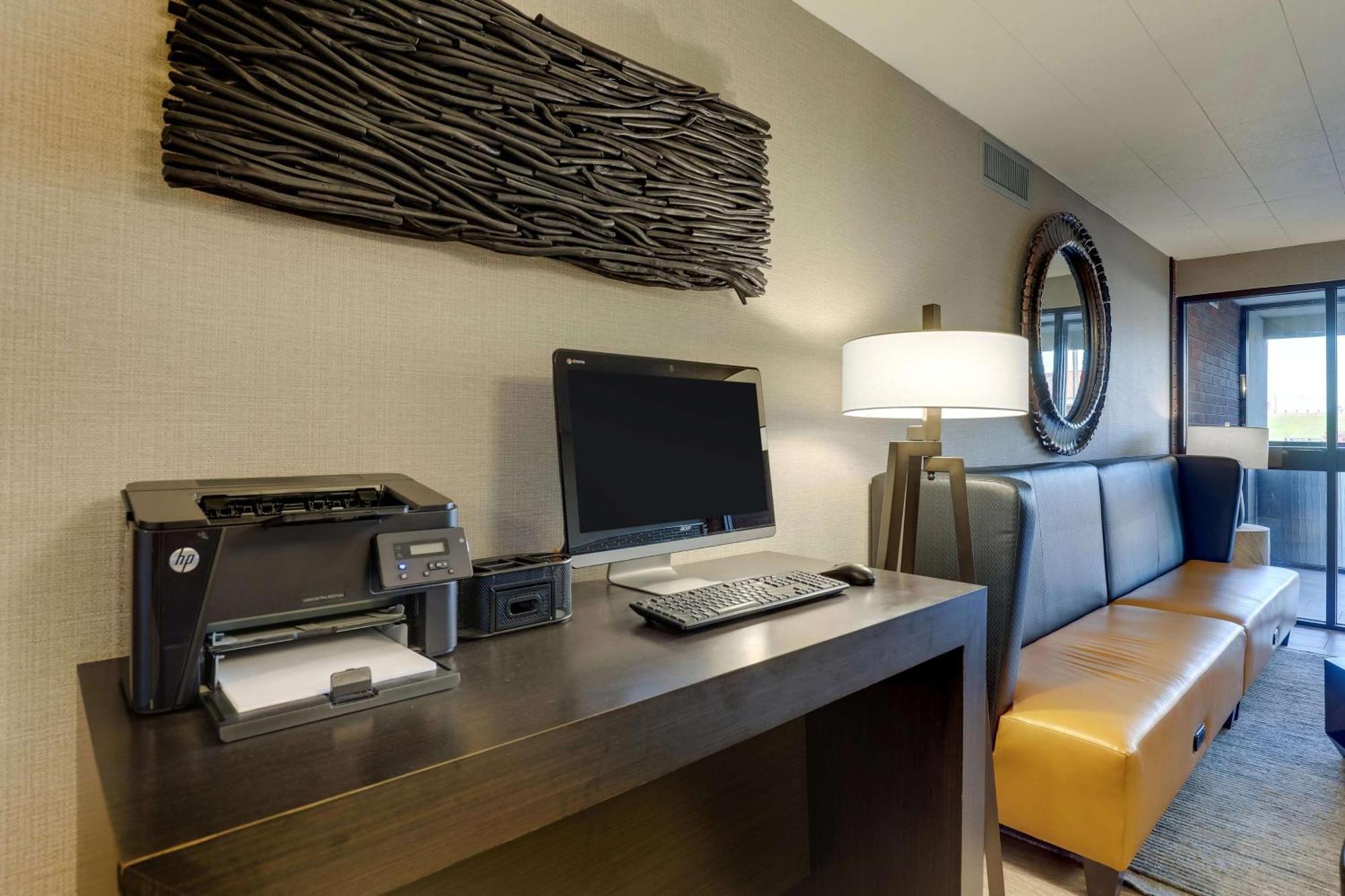 Hotel Drury