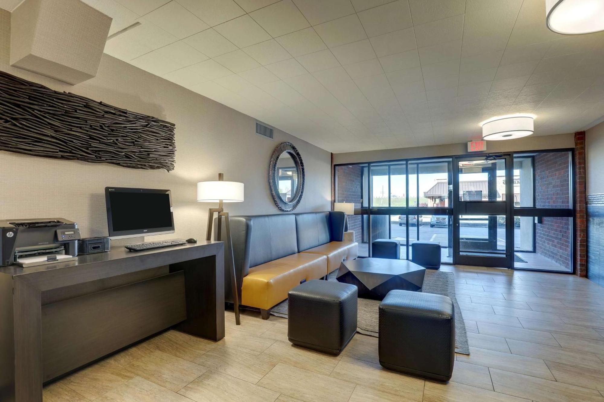 Drury Hotel 3*