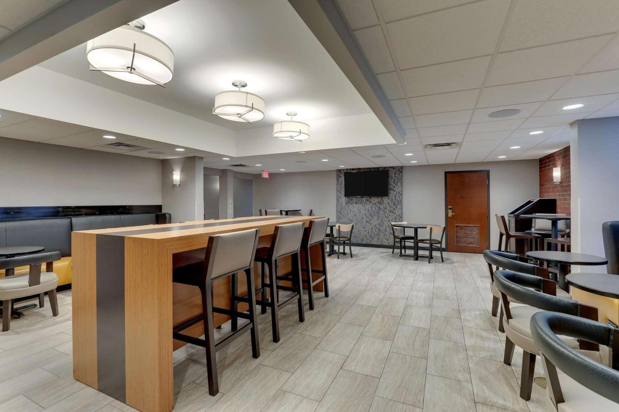 Hotel Drury 3*
