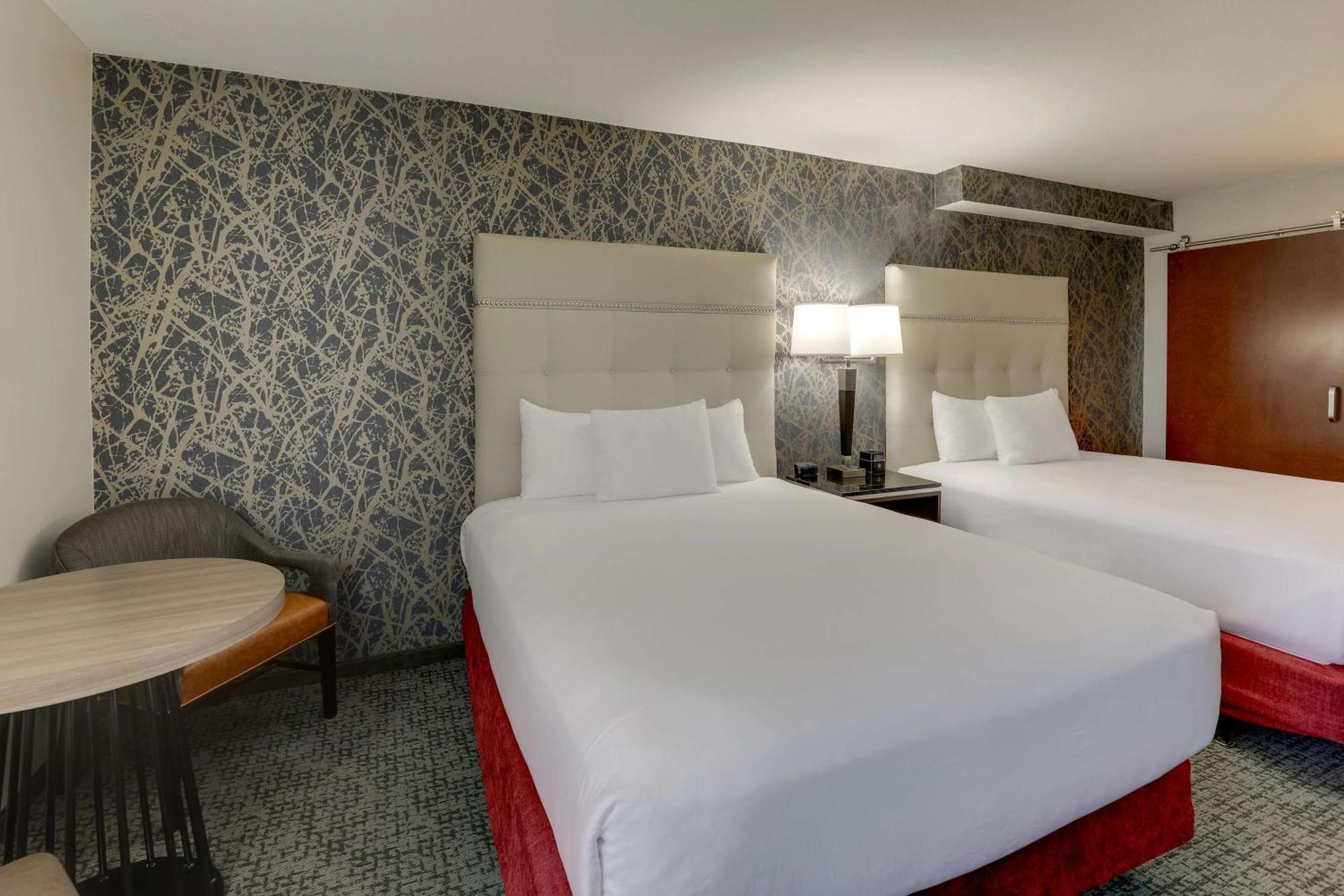 Hotel Drury