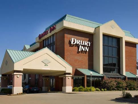 Drury 3*